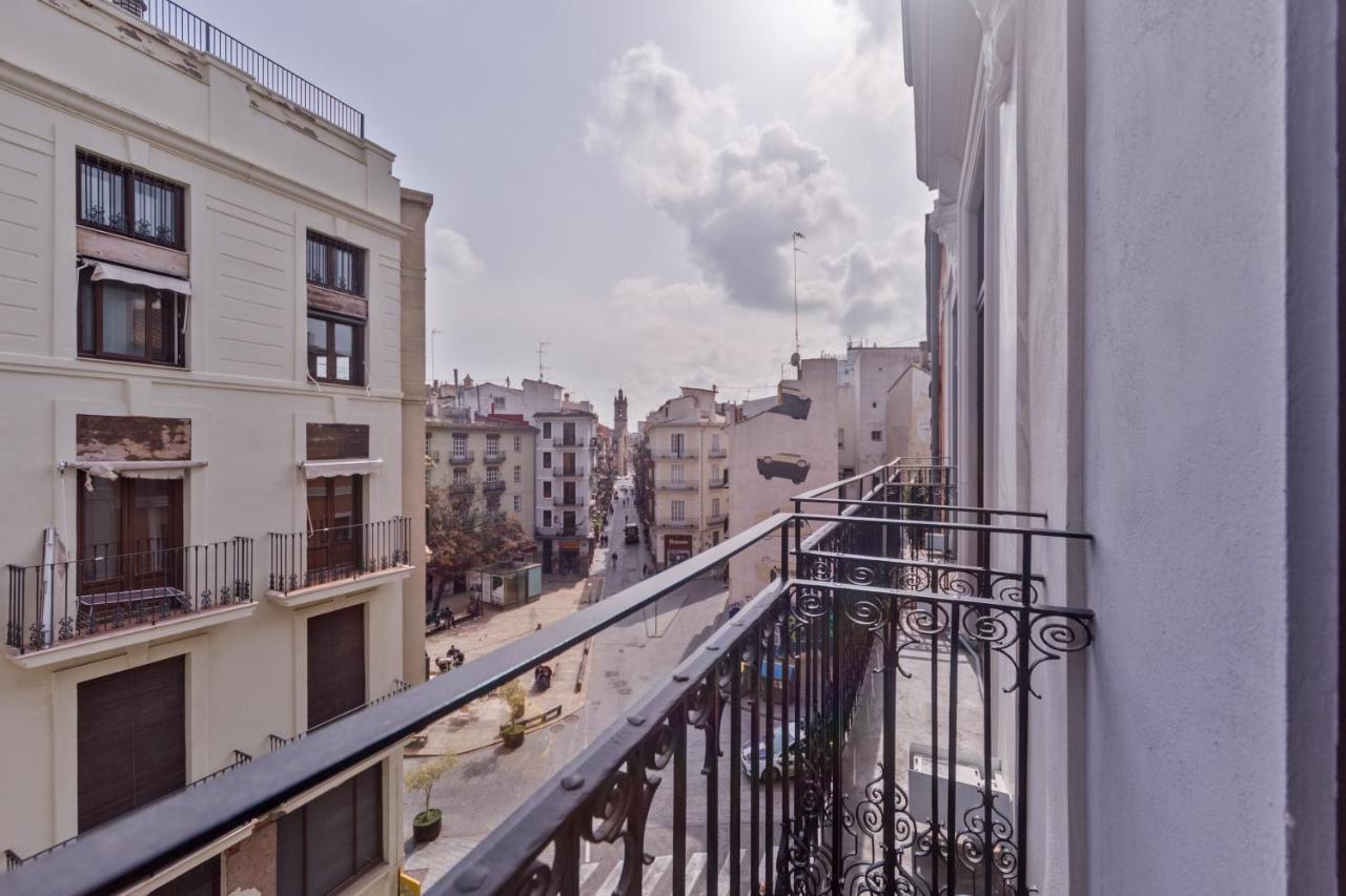 San Miguel, Luxury Apartments. Valencia Luaran gambar