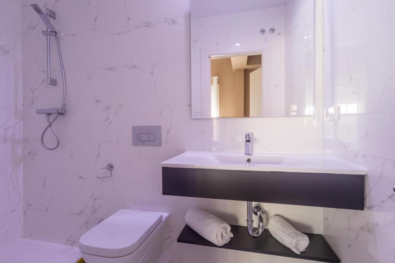 San Miguel, Luxury Apartments. Valencia Luaran gambar
